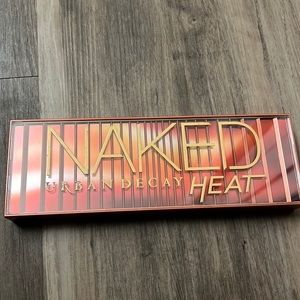Urban Decay Heat Eyeshadow Palette